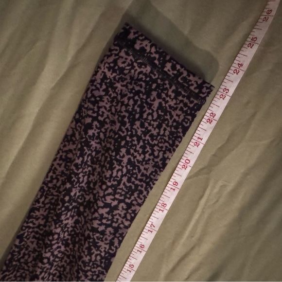 Athleta Salutation Stash Pocket II Gravel 7/8 Tight Mineral Brown Size S - Picture 8 of 9